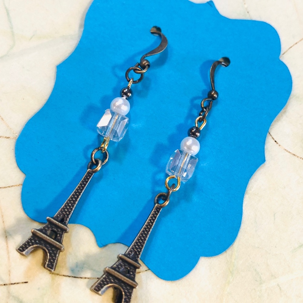 Brass Eiffel Tower Earrings w Crystal & Faux Pearl